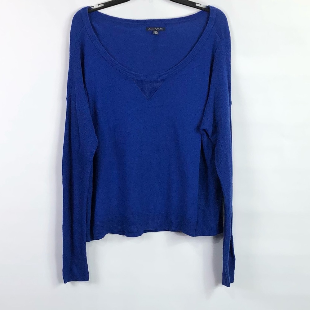 American Eagle vneck royal blue sweater size XL